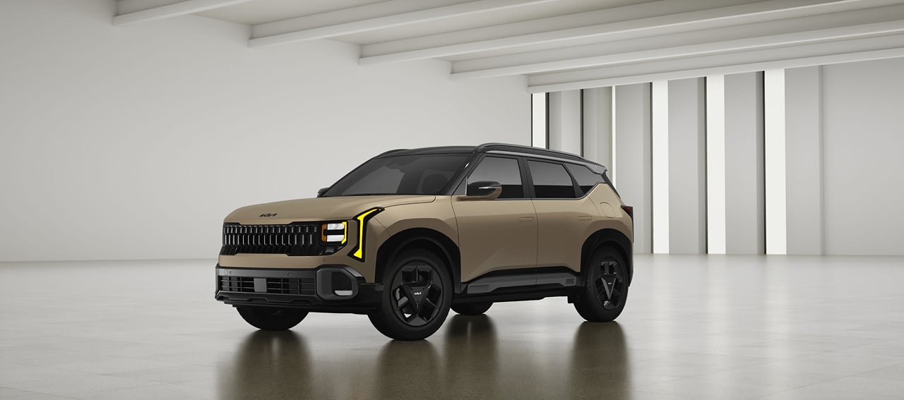 Terrain Brown w/ Black Roof
