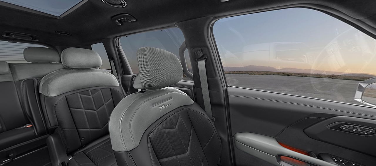 Black & Millstone SynTex & SynTex Suede Seat Trim