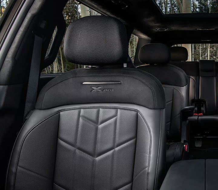 Tri-Zone Climate Control